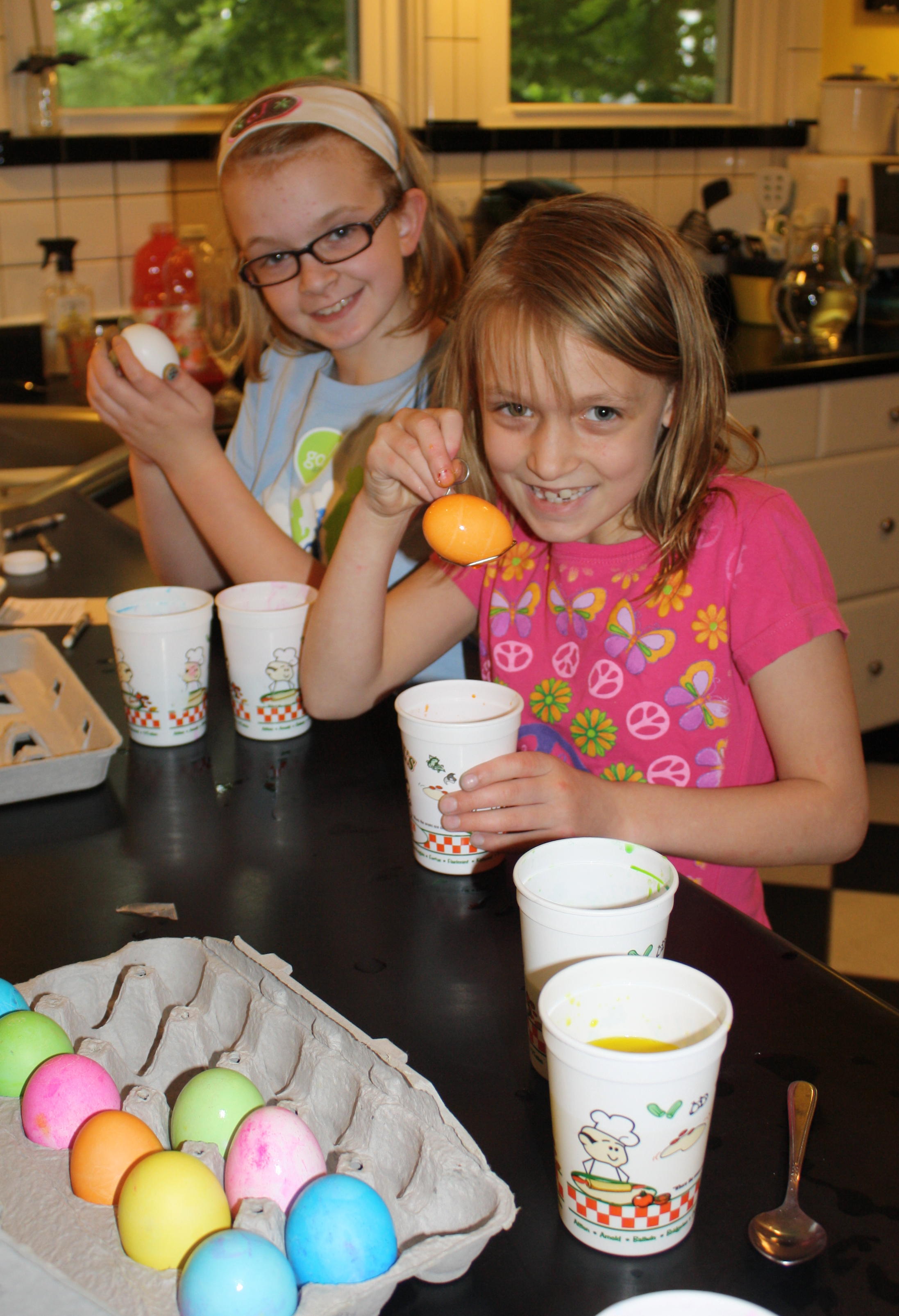 2012-04-07 JnC dying eggs.jpg